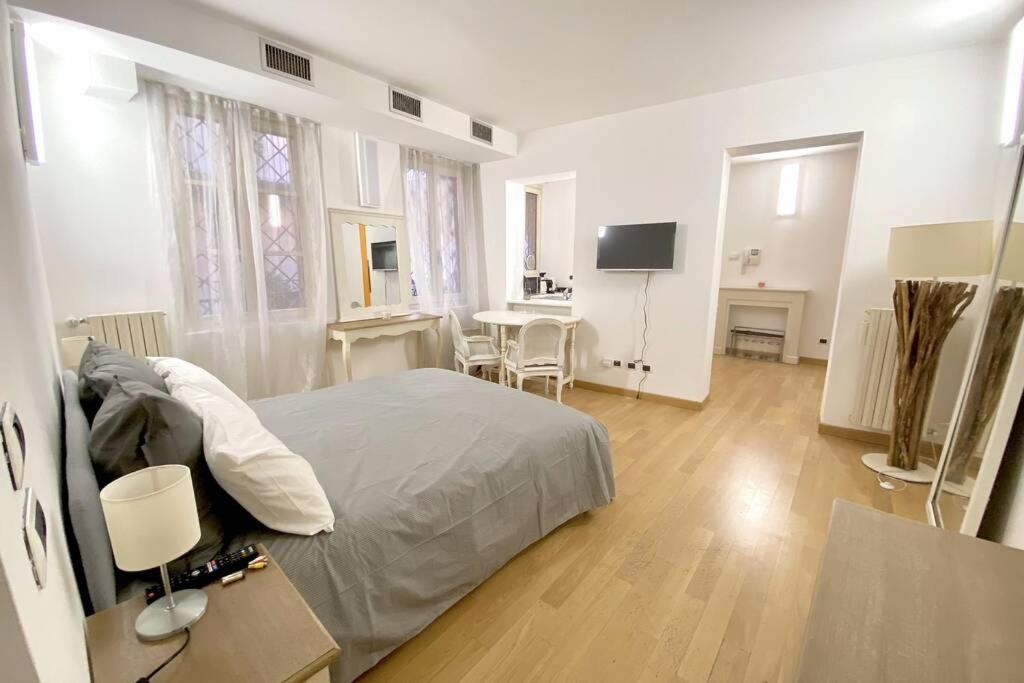 Boutique Apartment In Milano Center: Duomo Scala Kültér fotó